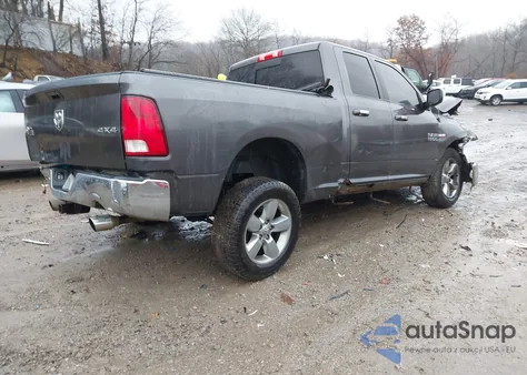 2016 Ram 1500 Big Horn z USA, uszkodzony, nr VIN 1C6RR7GT1GS396516